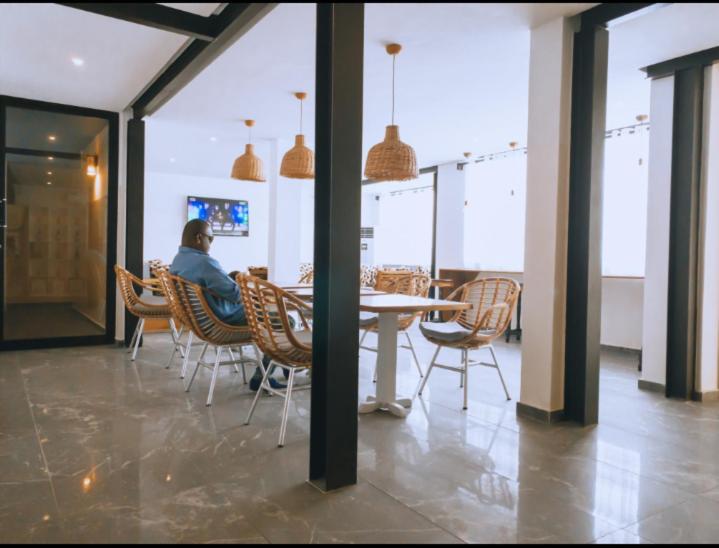 Elogia Hotel Lome Bagian luar foto